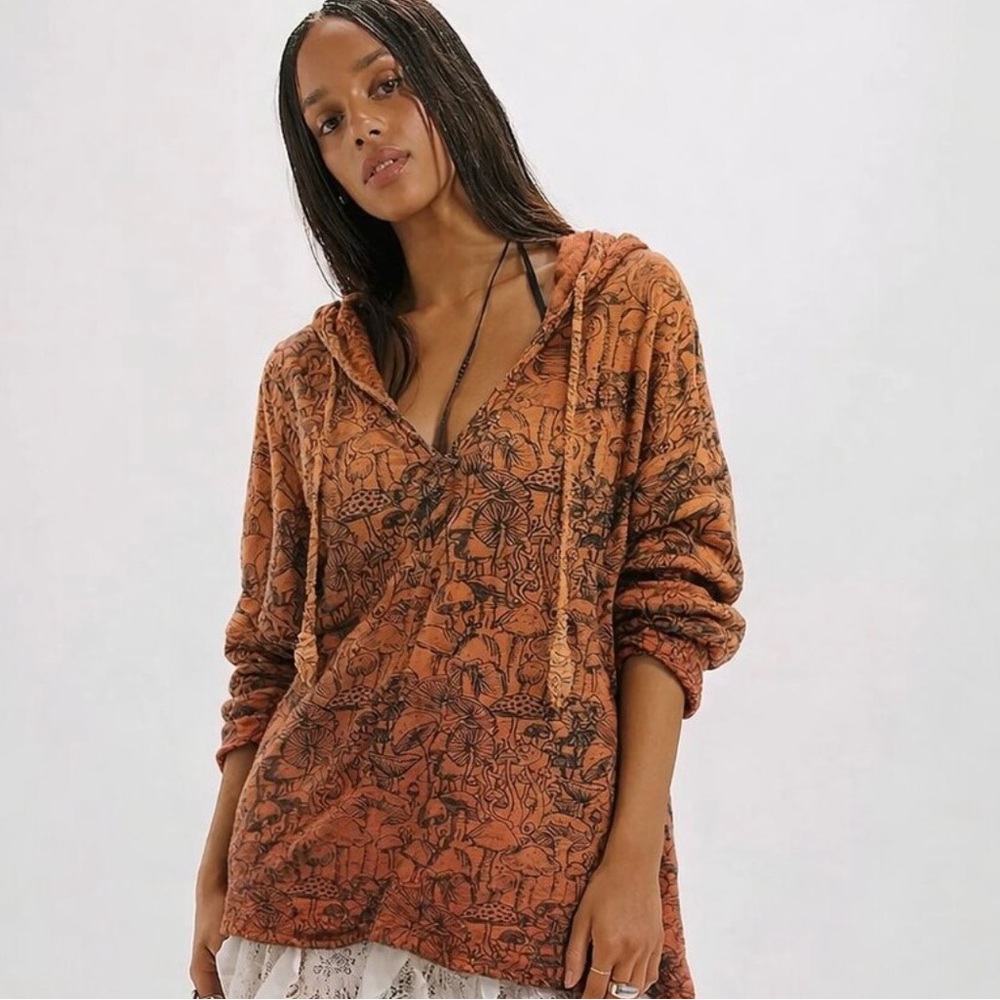 Rust Floral Hoodie Blouse - Women - Picture 1 of 6